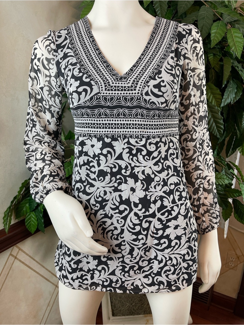 WHBM SILK TIE BACK TOP